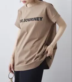 PUAL CE CIN シンプルロゴプリントTシャツのサムネイル
