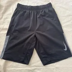 Nike DRI-FIT 半ズボン M 黒