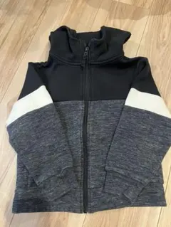 UNIQLO フード付きパーカー 110サイズ グレー/ブラック