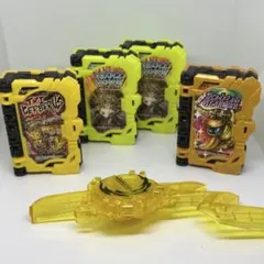 仮面ライダーセイバー☆DX雷鳴剣黄雷エンブレム＆DXワンダーブック