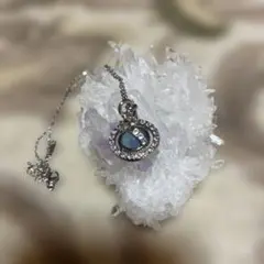 土星シルバークリスタルペンダントネックレス