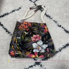 Item thumbnail for item 359faee7-51ec-465f-929e-fb274e300ea1