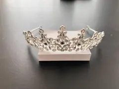 美品 ティアラ クリスタル ウェディング 前撮り 卒業式