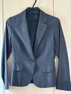 【値下げ】上下レディーススーツスカート　チャコールグレー　秋冬用