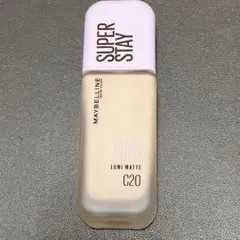 メイベリンSPステイルミマットリキッドファンデーションC20