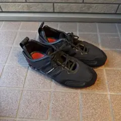 Y-3 TOKYO TRAINER ブラックレッドのサムネイル