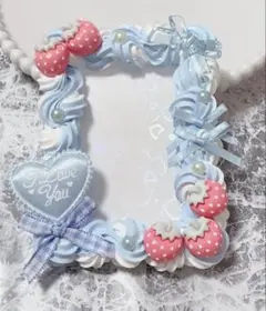 ホイップデコ硬質トレカケースB8水色白ミックス ハート リボン 苺TC-198