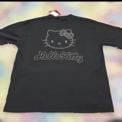 キティちゃん　Tシャツ 新品　トップス　サンリオのサムネイル