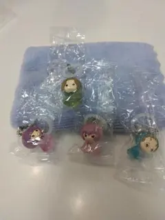 カプセルトイ フィギュア4種セット　フリーレンガチャガチャ