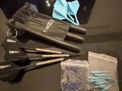 CYCLE LIFE ダーツセット 黒 3本　付け替え水色