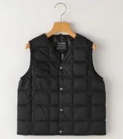 専用　TAION ブラック ダウンベスト　150