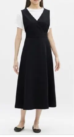 サロペットワンピース