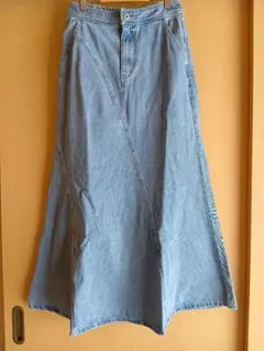 アースミュージック&エコロジー　デニム ロングスカート　М