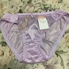 Item thumbnail for item 75323040-7dc2-440a-a77f-80c38e358f73