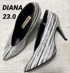 【美品】DIANA ストライプ柄 Vカットブーティ ポインテッドトゥ