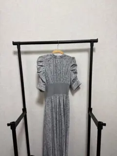 グレー フリル袖 ロングドレス　春服　ワンピ