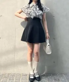 【美品】titty＆Co ハイウエストミニフレアスカパン　ブラック　黒　スカート