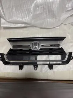 HONDAN-BOXカスタムJF3JF4純正フロントグリルメッキ ホンダNBOX - メルカリ