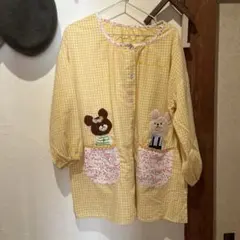くまのがっこうエプロン　スモック　保育士