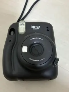 instax mini 11 本体 ブラック