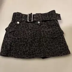 SPINNS ヒョウ柄ミニスカート