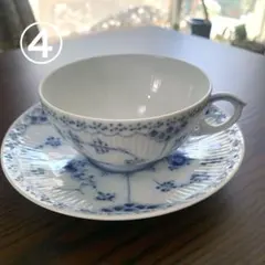 お値下げ☆美品✨ロイヤルコペンハーゲン④ハーフレースティーカップ＆ソーサー