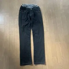 黒　ストレッチ　デニム　ジーンズ　150