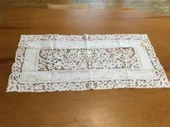 近沢レース　テーブルセンター　　大きめ　更にお値下げしました