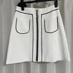 ミニスカート フロントジッパー付き
