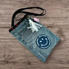 Item thumbnail for item fac54869-c252-4bef-8411-31442e74a6ec