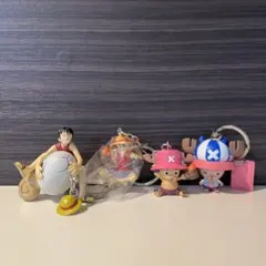 ワンピース　キーホルダー　ルフィ　チョッパー　ゴーイングメリー号　レトロ
