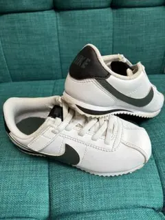 Nike コルテッツ　イージーオン　16.5cm ホワイト/グリーン