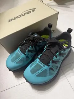 INOV8 イノヴェイト MUDTALON V2 スニーカー　23.5cmのサムネイル