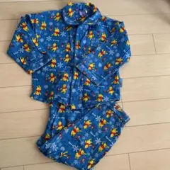 パジャマ　長袖厚め　ディズニー　プーさん