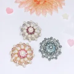 スワロフスキーフラワーブローチ