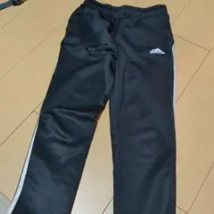 adidas ブラック ジャージ 3本ライン　130