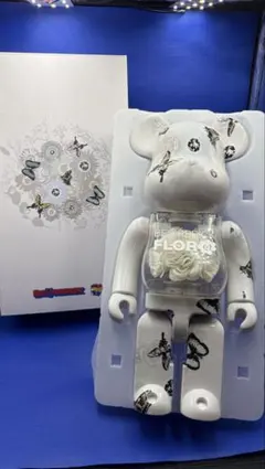 BE@RBRICK 400% mames flor@ white