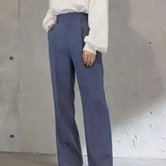 センタープレスセミフレアスラックス tiptop