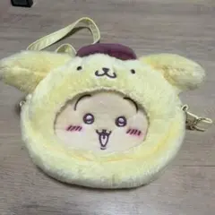 ちいかわサンリオコラボ　ポシェット　ポムポムプリン×うさぎ
