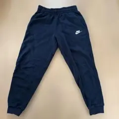 Nike 黒　ジョガーパンツ　140〜150