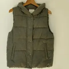 ＼これからの季節に使いやすいダウンベスト／