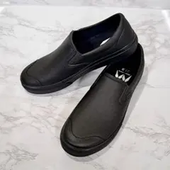 Item thumbnail for item 24255877-a651-4e53-bcf7-6031a67b773b