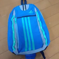 アディダス　ボディバッグ