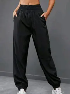 SHEIN　スポーツパンツ