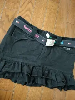 TOMMY HILFIGER tommygirlガチャベルト付２段フリルスカート