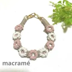 Item thumbnail for item c799b5be-f1aa-4b0a-9822-3c281dc34d4d