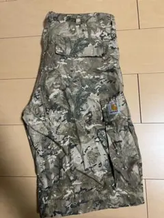 Carhartt カモフラージュ ショートパンツ 32