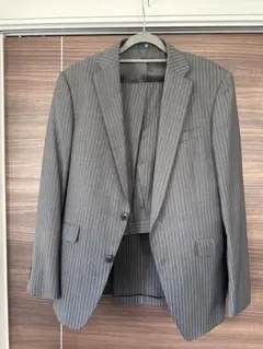 SUITSELECT（スーツセレクト）A6 ビジネススーツ グレー　ストライプ