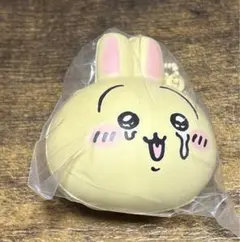 ちいかわ　おかおのスクイーズ　うさぎ　目薬 ガチャガチャ
