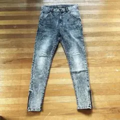 glamb ケミカルウォッシュ スキニーデニムのサムネイル